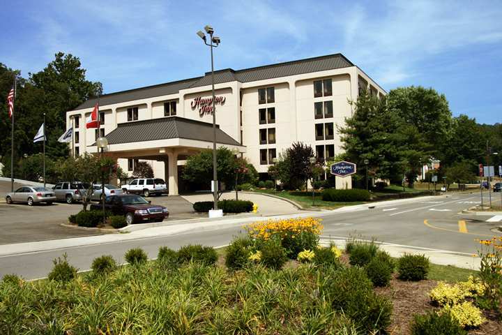 Hampton Inn Wheeling Buitenkant foto